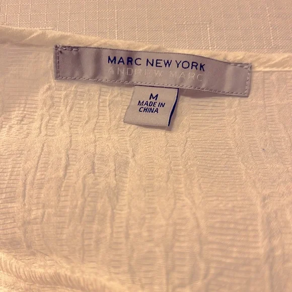 Beautiful Mark New York  Blouse - Picture 6 of 7